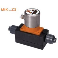 Compact Magnetic Inductive Flow Meter,0,8...16 L/min G 3/4 male