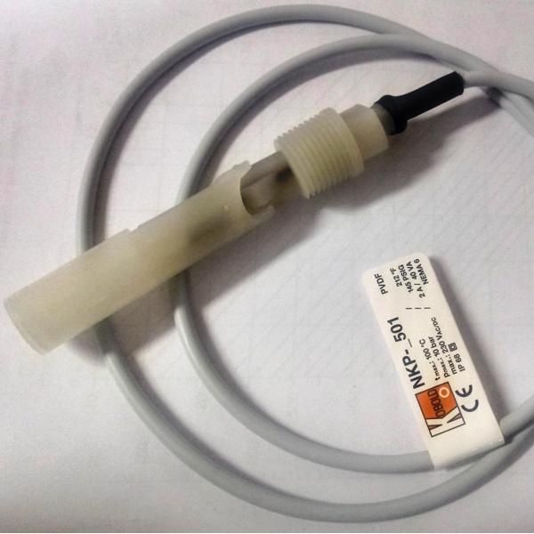 Plastic Level Switch, 1/2 NPT, 3m PVC